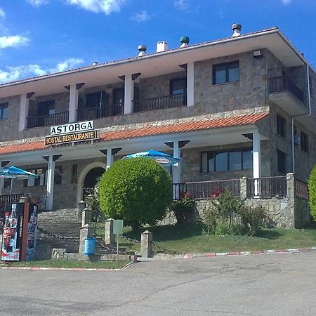 Hotel Restaurante Astorga Pradorrey Buitenkant foto